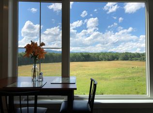 549 Loomis Hill Rd, Waterbury Center, VT 05677