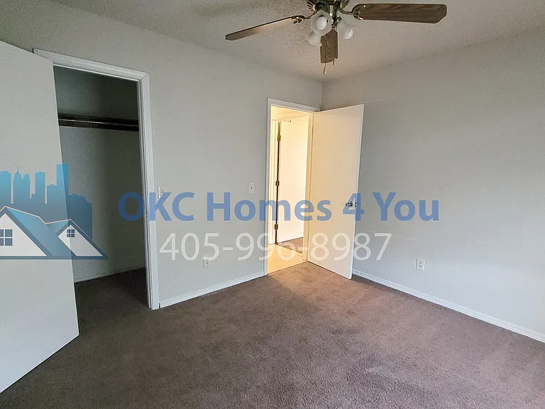 1645 SE 52nd St — Photo 15