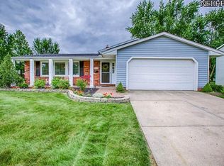 8714 Cliffwood Ct, Mentor, OH 44060