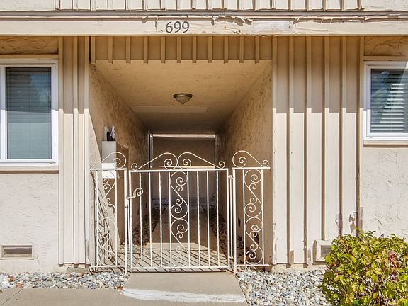 2nd image of 699 Grand Coulee Ave APT 3