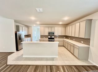 4823 Cambridge Park, Converse, TX 78109