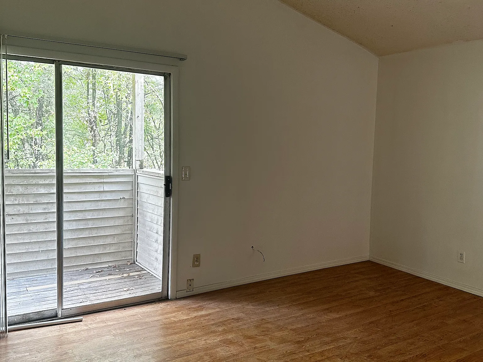 1 bed, $695 — Photo 3