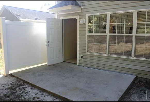 1501 Crescent Hill Dr — Photo 11