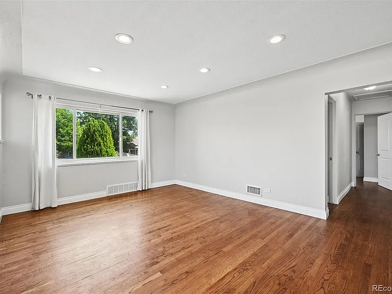 2895 Eudora St — Photo 12