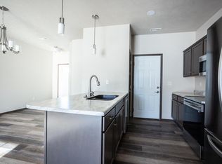 Tee Bar Properties, Sioux Falls, SD 57106