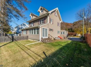 39 Ringwood Ave, Pompton Lakes, NJ