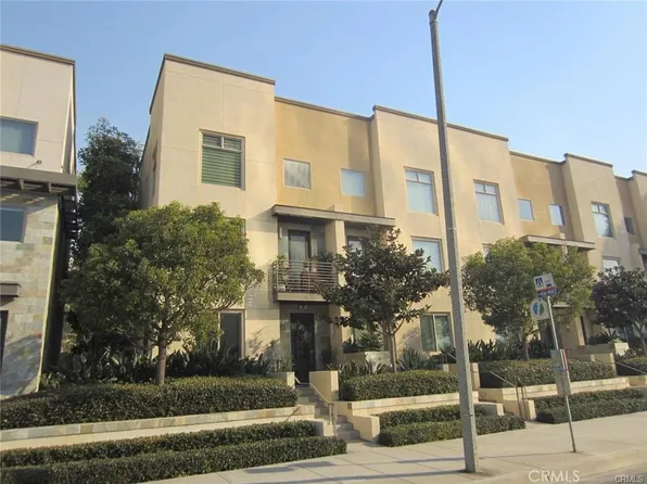 50 Soho, Irvine, CA 92612