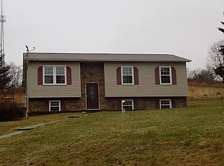 842 County Rd, Saltsburg, PA 15681