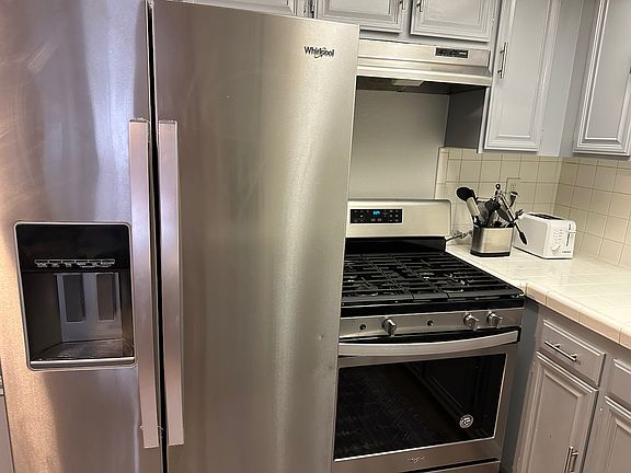 4th image of 12207 Chandler Blvd APT 9