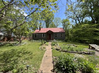 176 Sulphur Springs Rd, Asheville, NC 28806