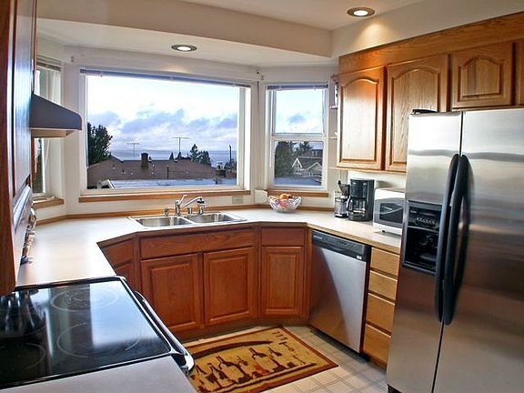 Kitchen offers ample counter 