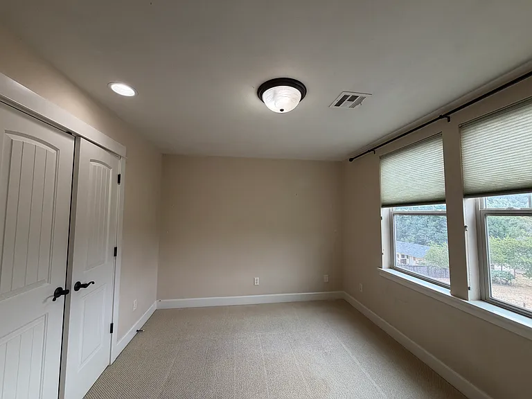 2659 Hendricks Ridge Dr — Photo 18