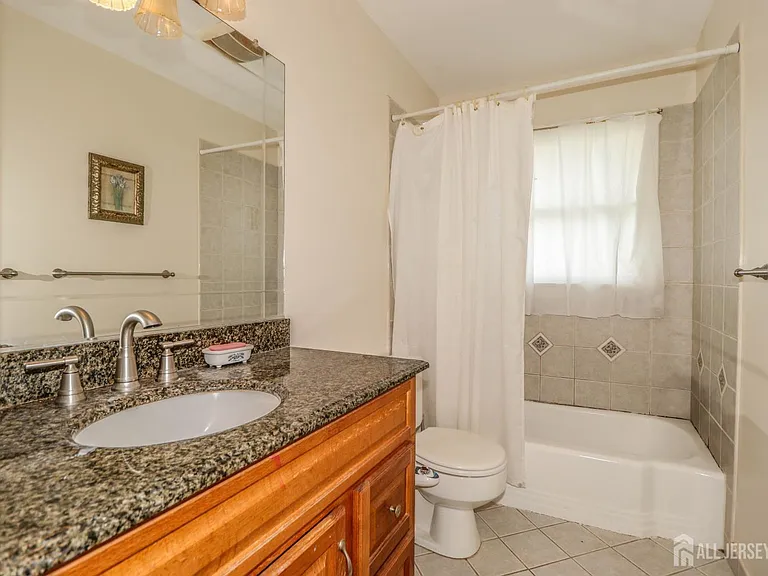 5 Timothy Ct — Photo 21