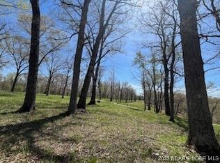 Gravois Arm Timber Ridge Ests, Versailles, MO 65084