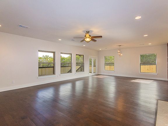 5th image of 15104 Gen. Williamson Dr