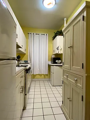 Rented by Compass | media 16