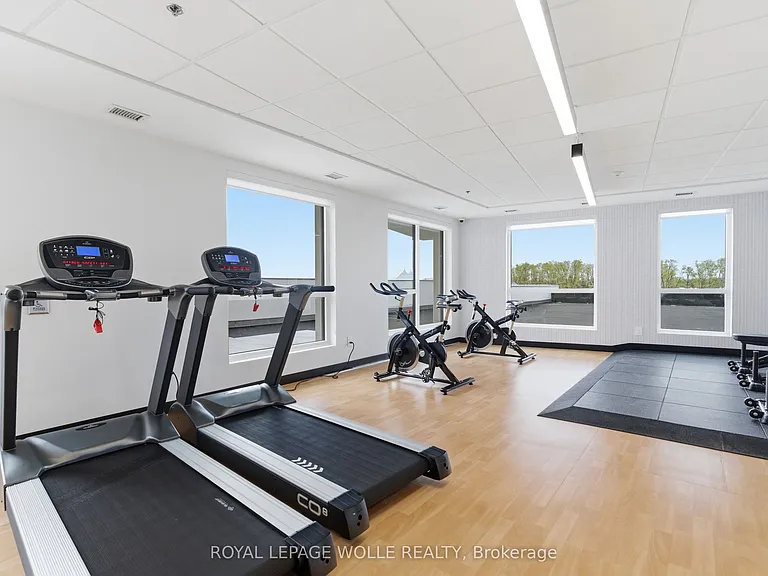 1333 Weber St E #603 — Photo 24