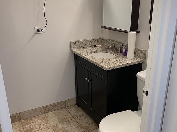 5th image of 1540 N Lasalle St APT 1407