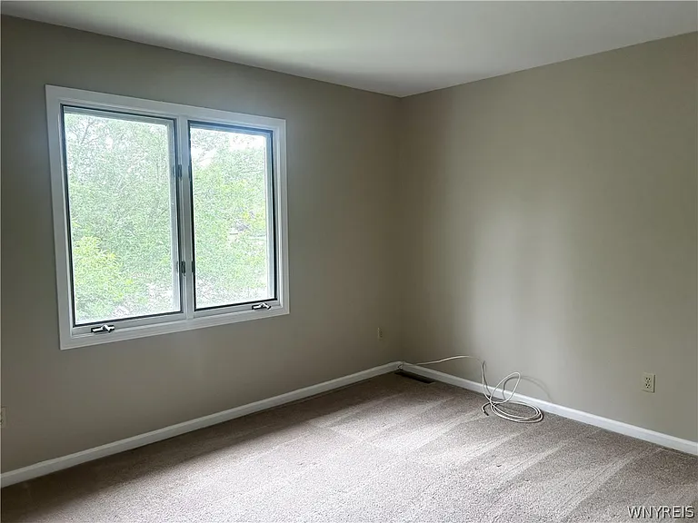 125 Hobnail Dr — Photo 11