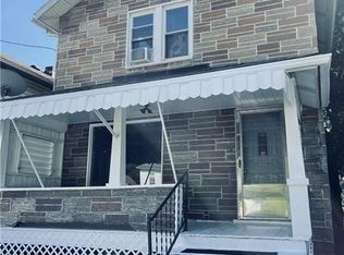 530 Virginia Ave, Midland, PA