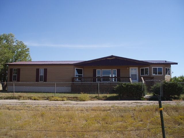 2nd image of 128 Penrose Peak Rd