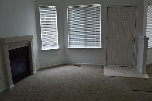 5th image of 2424 W 82nd Pl Unit B