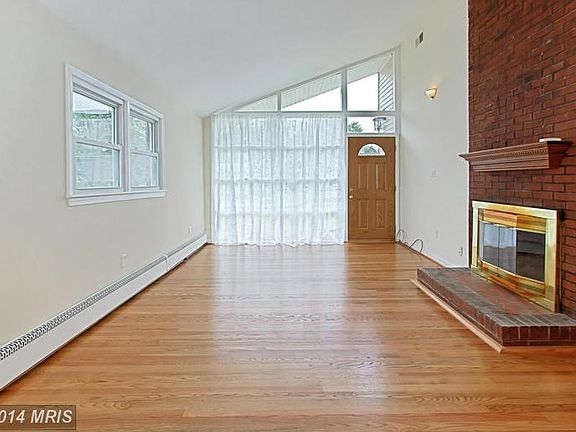 5th image of 6325 Hillcrest Pl