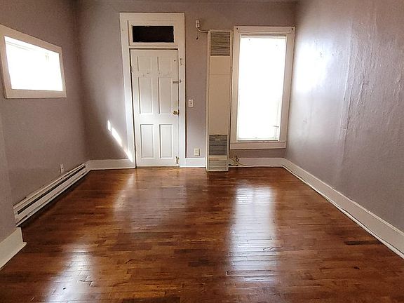 3rd image of 540 Adams Ave #1-4