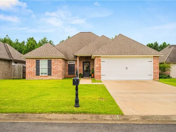 277 Crossover Rd, Pineville, LA 71360