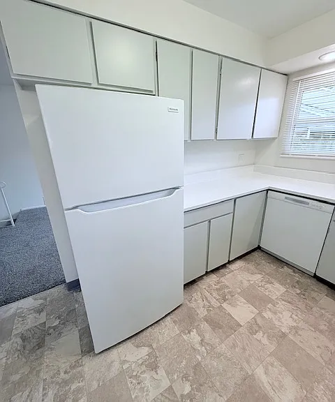 2101 SW Camelot Ct — Photo 13