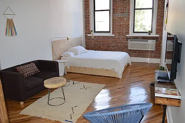 Rented by Dream Space Realty