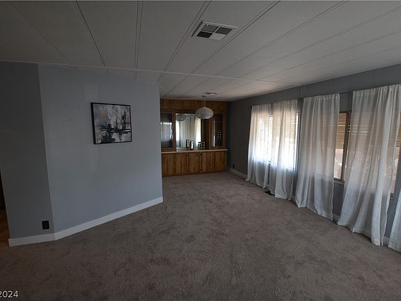 3rd image of 3651 Jewel Cave Dr