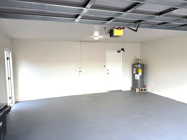 5012 Country Hills Dr — Photo 29