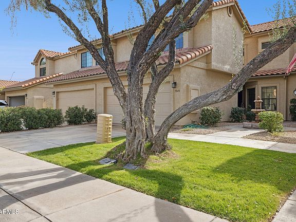 3rd image of 7949 E Joshua Tree Lane