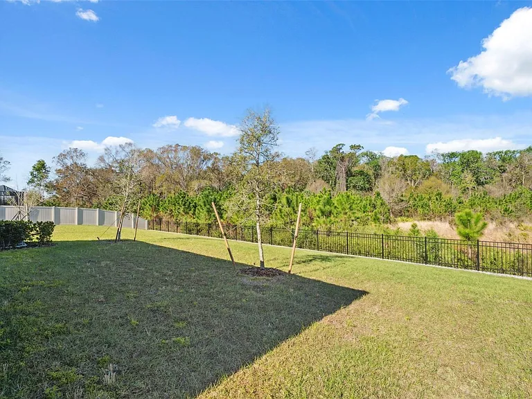 16787 Shell Bay Dr — Photo 25