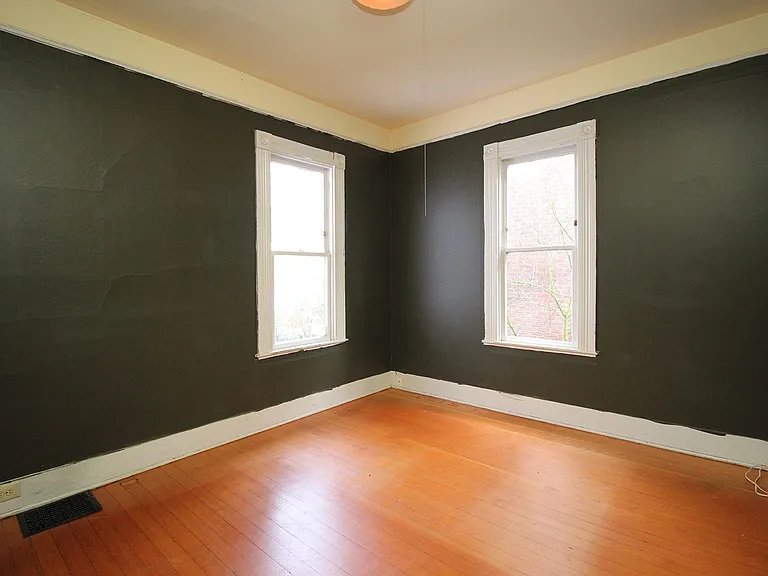 5112 SE Hawthorne Blvd — Photo 15