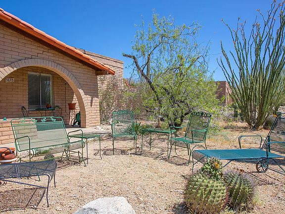 3rd image of 3693 E Esperero Canyon Pl
