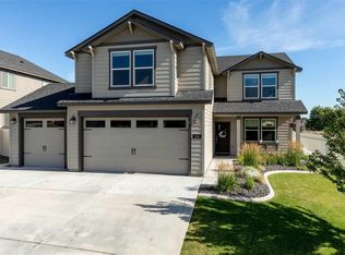 466 Wishkah Dr, Richland, WA 99352