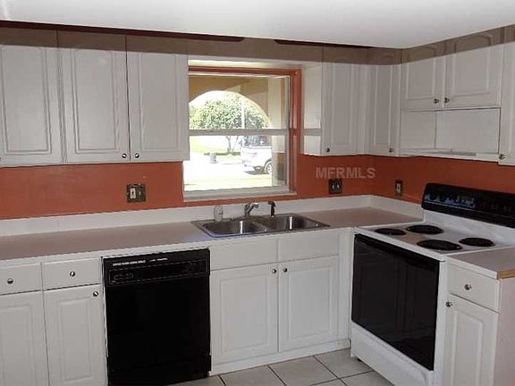 3rd image of 5413 Andrus Ave