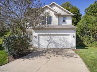 5343 Treeview Cir, Kent, OH 44240