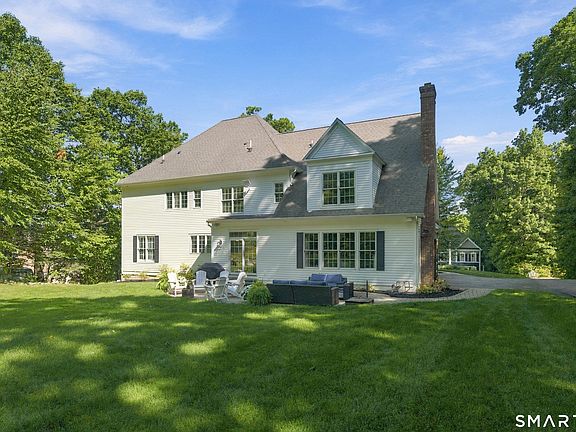 2nd image of 10 Livingston Road