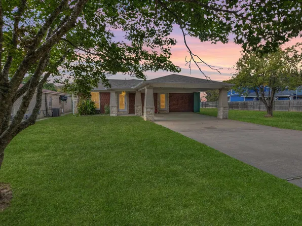 1654 Treasure Isle Rd, Hot Springs, AR 71913