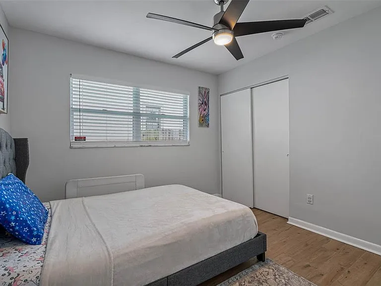 5104 W Cleveland St — Photo 28