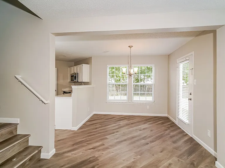 5609 Woodland Trace Blvd — Photo 7