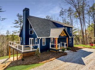 615 Laurel Cir, Dahlonega, GA 30533