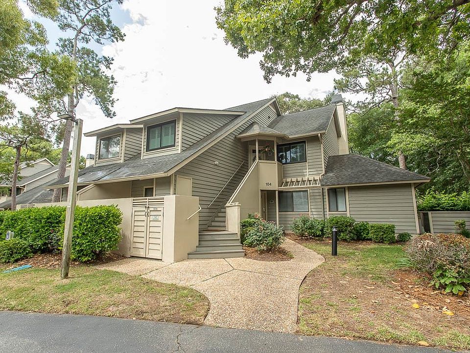 1st image of 104 Westhill Circle #6C