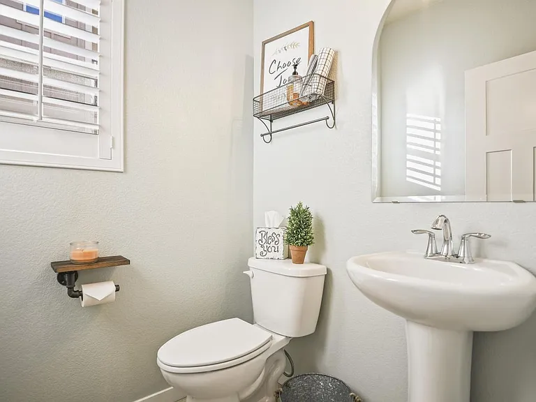 7685 Camille Ct — Photo 12