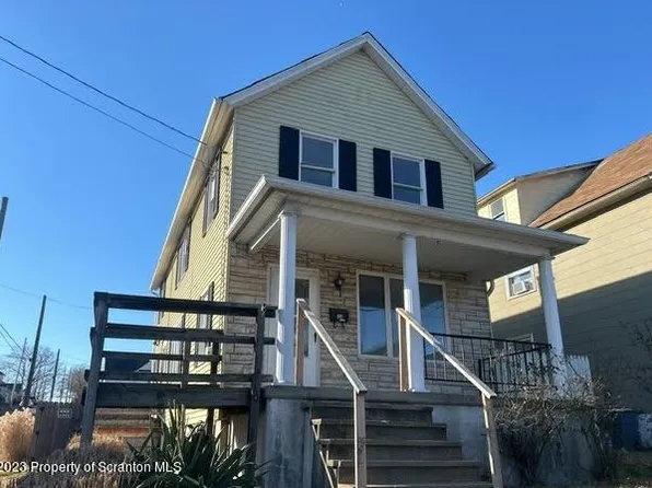 401 Bowman St, Dickson City, PA 18519