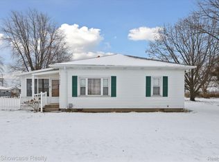 17011 Lincoln Rd, New Lothrop, MI 48460
