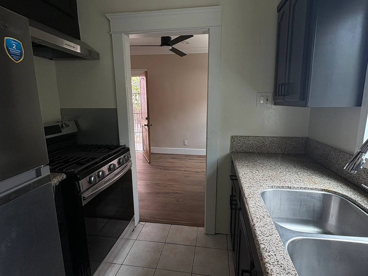 1 bed, 500 sqft, $2,000 — Photo 2